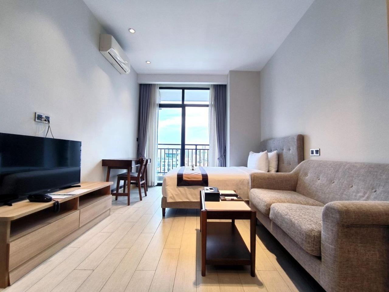 The View Serviced Residence 豪景日式酒店公寓 Phnom Penh Esterno foto
