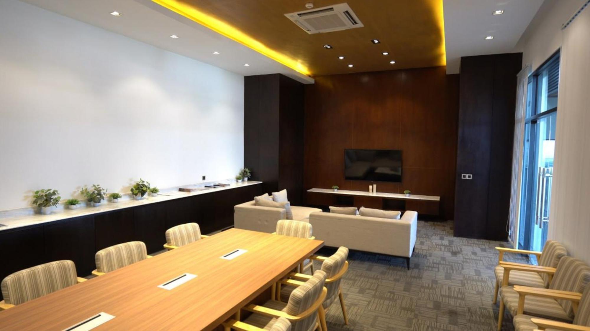 The View Serviced Residence 豪景日式酒店公寓 Phnom Penh Esterno foto